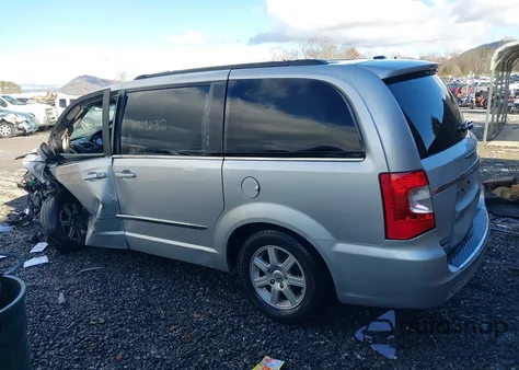 2012 Chrysler Town & Country Touring from USA, damaged, VIN 2C4RC1BGXCR140369